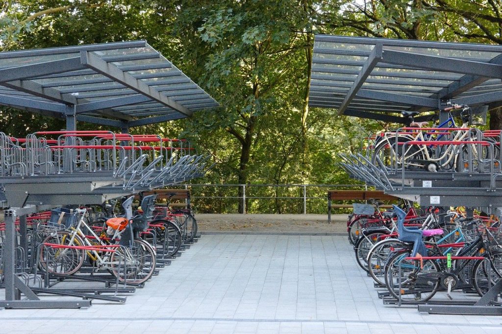 Mehr Förderung für Radabstellplätze an Bahnhöfen