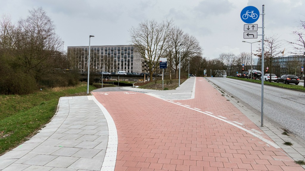 Lösungen statt Beschimpfungen – Radwende fordert Trennung von Fuß- und Radwegen