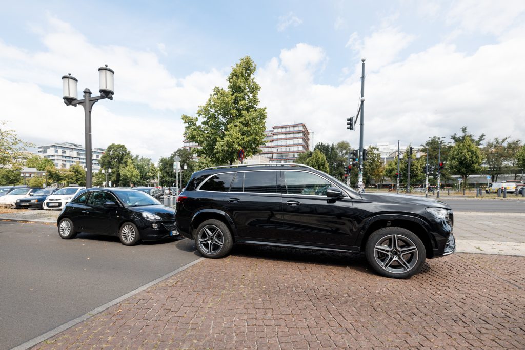 „Goldener Geier“ für Monster-SUV Mercedes GLS