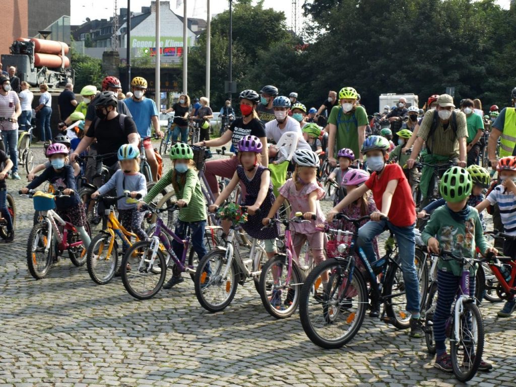 Kidical Mass: Zehntausende Kinder erobern die Straßen zurück!